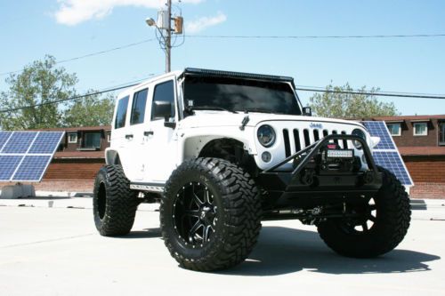 2014 jeep wrangler sahara unlimited 4 door