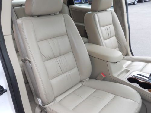LEATHER SEATS MOONROOF LOCAL TRADE WARRANTY SMOKE FREE WE SOLD NEW & SERVICED, US $8,990.00, image 25