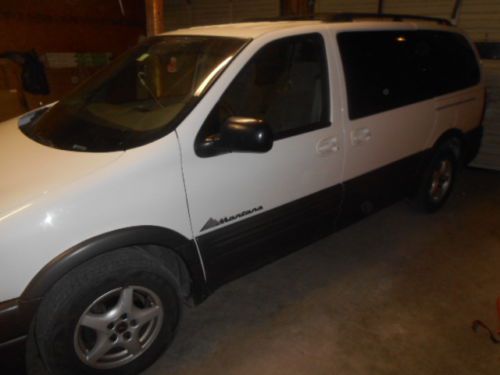 Pontiac montana minivan 2005  7 / 8  passenger