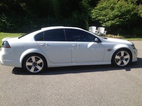 2009 pontiac g8 gt white with black interior