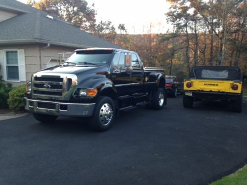 Ford 650 pick up super duty xlt diesel (with warranty)