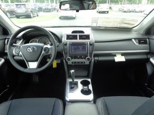 2014 toyota camry se