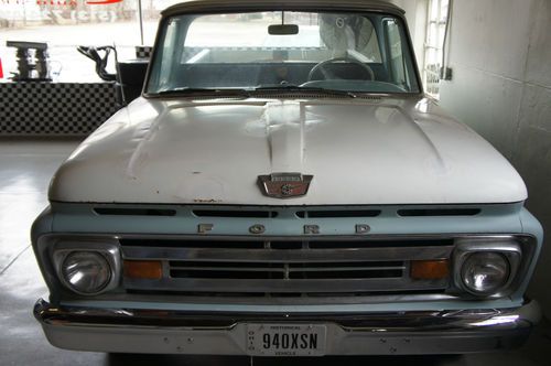 1962 ford f-100 unibody truck (big back window) original v* 4spd