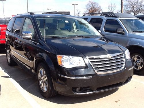 2008 chrysler town &amp; country limited