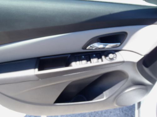 2014 chevrolet cruze ls