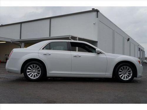 2013 Chrysler 300 Base, US $20,854.00, image 7