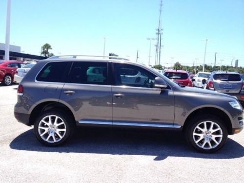 2010 volkswagen touareg vr6