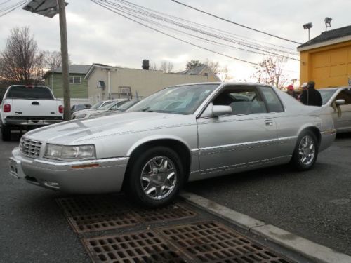 2002 cadillac eldorado esc super clean runs brand new only 76k.