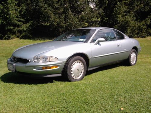 1995 buick riviera base coupe 2-door 3.8l