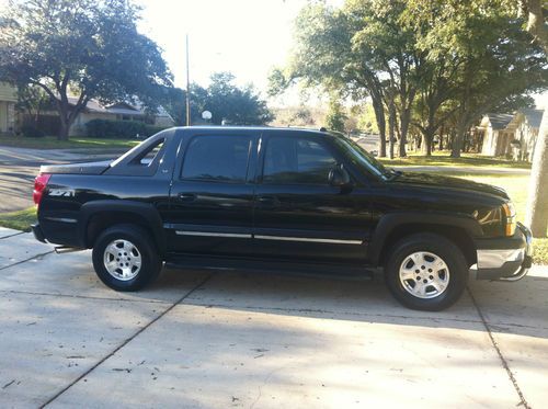 2004 chevrolet avalanche 1500 z71 crew cab pickup  4-door smoke free rust free