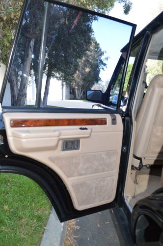 1993 Land Rover Range Rover County Sport Utility 4-Door 3.9L, image 13