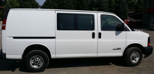 2006 gmc savana 3500 duramax allison with rear seat work van $125k miles