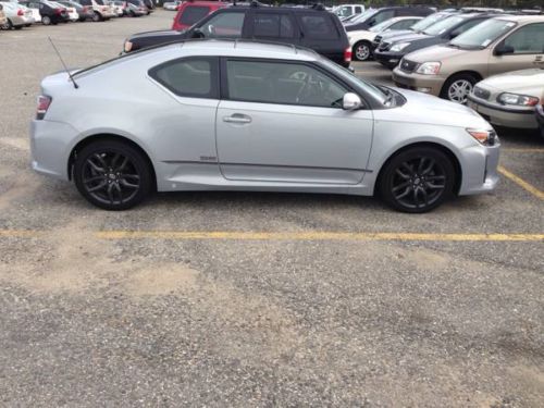 2014 scion tc base coupe 2-door 2.5l monogram