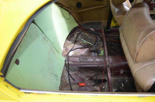 1976 BMW 2002, image 10