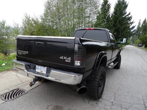 2004 dodge ram 2500 long box lifted