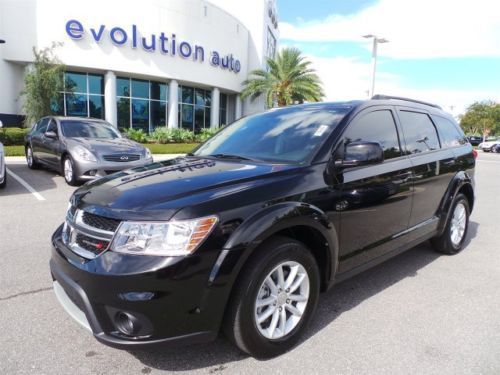 Sxt suv 3.6l cd fwd third row cruise control alloys aux input sirius