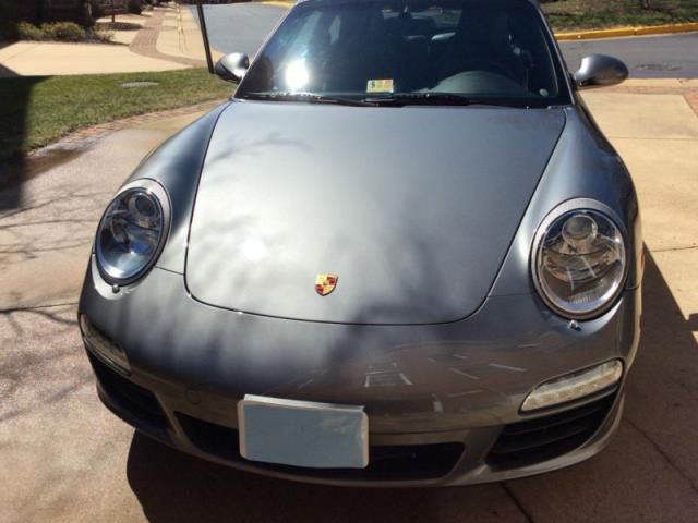 Porsche 911 carrera coupe 2-door