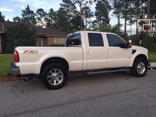 Ford f-250 lariat fx-4