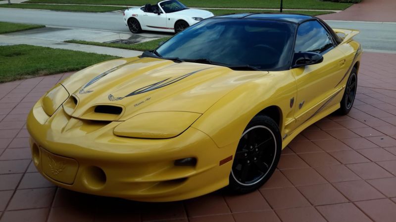 2002 pontiac trans am