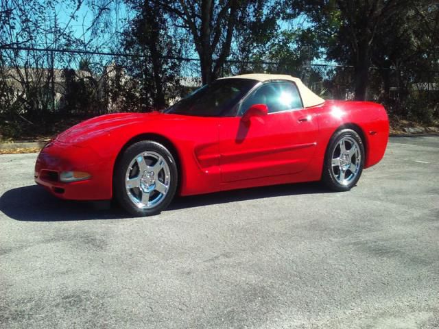 Chevrolet: corvette base convertible 2-door