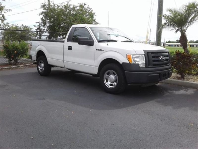 2010 ford f-150 xl