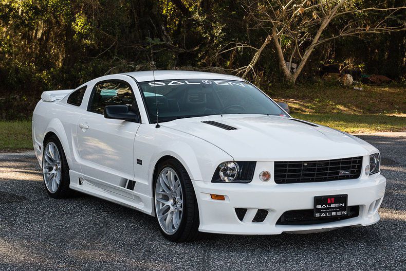 2005 ford mustang gt coupe 2-door