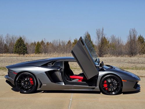 2014 lamborghini aventador lp700-4