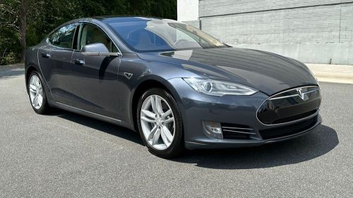 2014 tesla model s 60 kwh battery / 60d / premium connectivity / leat