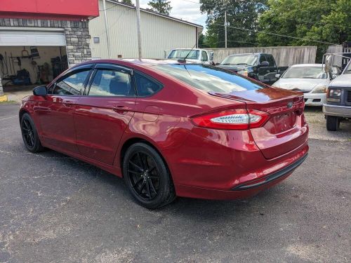 2015 ford fusion se
