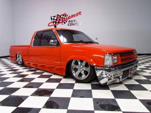 Custom truck,air suspension,aftermarket sound system