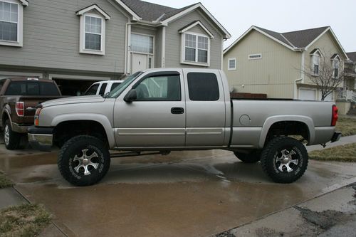 2003 chevrolet silverado 1500 ls extended cab pickup 4-door 5.3l