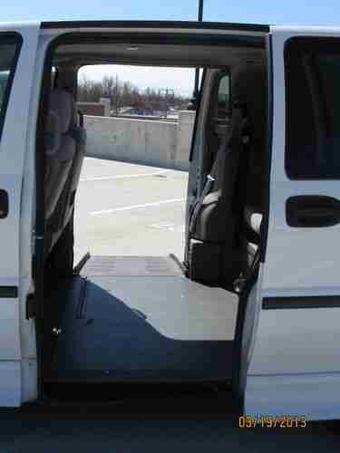 Handicap Wheelchair Van 2008 Chevrolet Uplander Base Mini Cargo Van 4-Door 3.9L, image 17