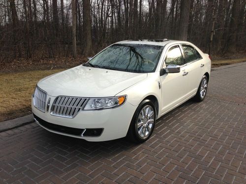 2012 lincoln mkz, 2000 miles! navi, leather, sunroof, heated seats, remote start