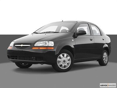 2005 chevrolet aveo ls sedan 4-door 1.6l