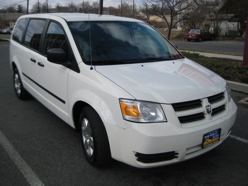 2010 dodge grand caravan cargo, v6-3.3l,nice and clean, 87k, factory warranty