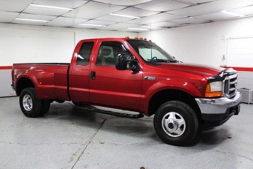 01 f350 xlt dually 4x4 4wd mint  6.8l v10 auto low miles  one owner clean carfax
