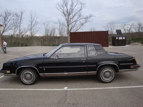 1986 base model cutlass supreme