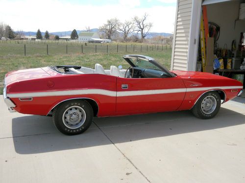 1970 dodge challenger base convertible 2-door 318ci