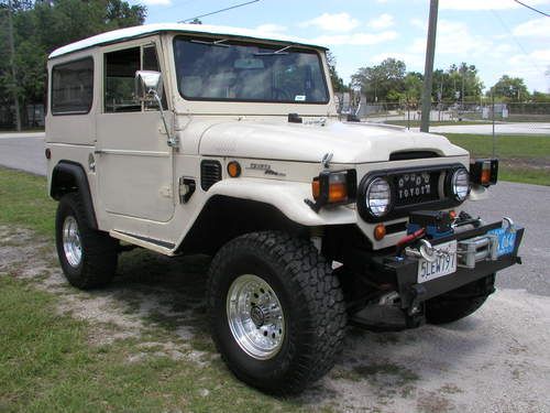 1968 toyota fj40 land cruiser