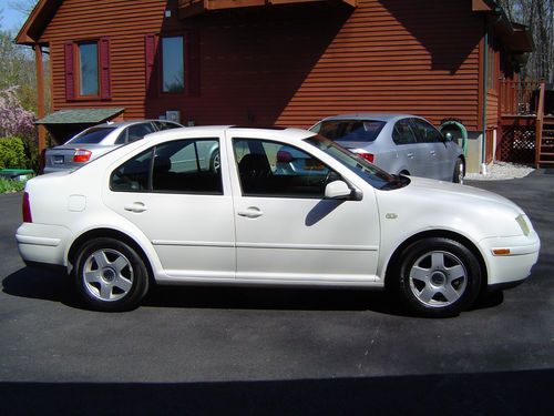 2000 volkswagen jetta gls 2.0 4 door white