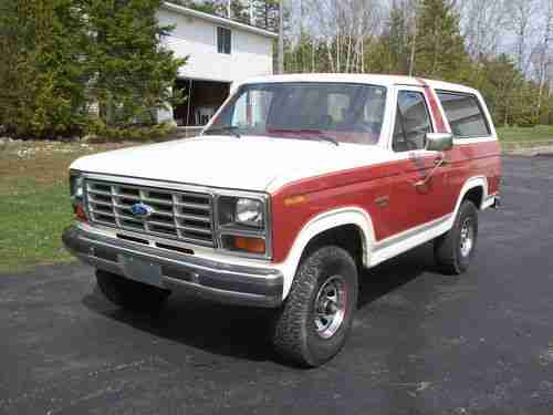 Red and white ford bronco #10