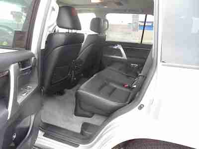 2013 Toyota Land Cruiser $9000 off MSRP last one, US $70,325.00, image 9