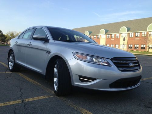 2011 taurus sho ecoboost 3.5l-leathr-sync-awd-back up sensor-cam-great condition