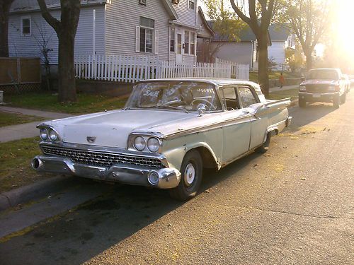 1959 ford galaxie 4 door  352 engine  auto trans 9 inch rear end posi.