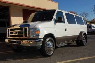 Very nice 2011 model xlt package, dual rear wheel, 15 passenger van!