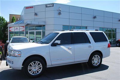 Special edition, nav, dual dvd, roof, buckets, new tires, clean c/f, heat/cooled