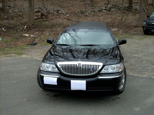 2007 LINCOLN TOWN CAR STRETCH 120