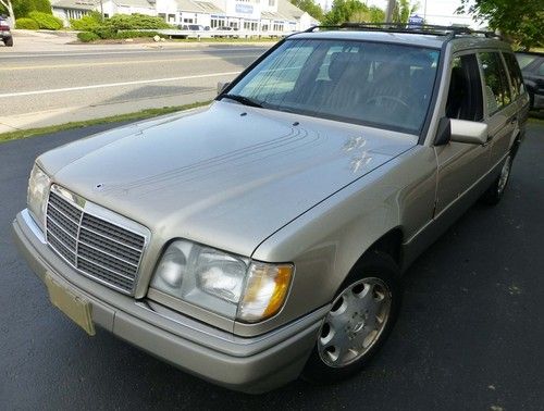 Mercedes benz e320 wagon low mileage no reserve private sale w124 drives perfect