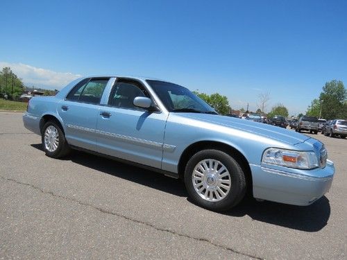 2006 mercury grand marquis ls loaded v8 great mpgs leather heated seats clean