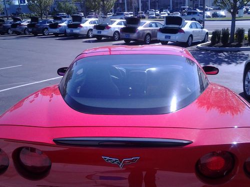 2007 Chevrolet Corvette 2-Door 6.0L, MANUAL!! GARAGE KEPT IMMACULATE, image 4
